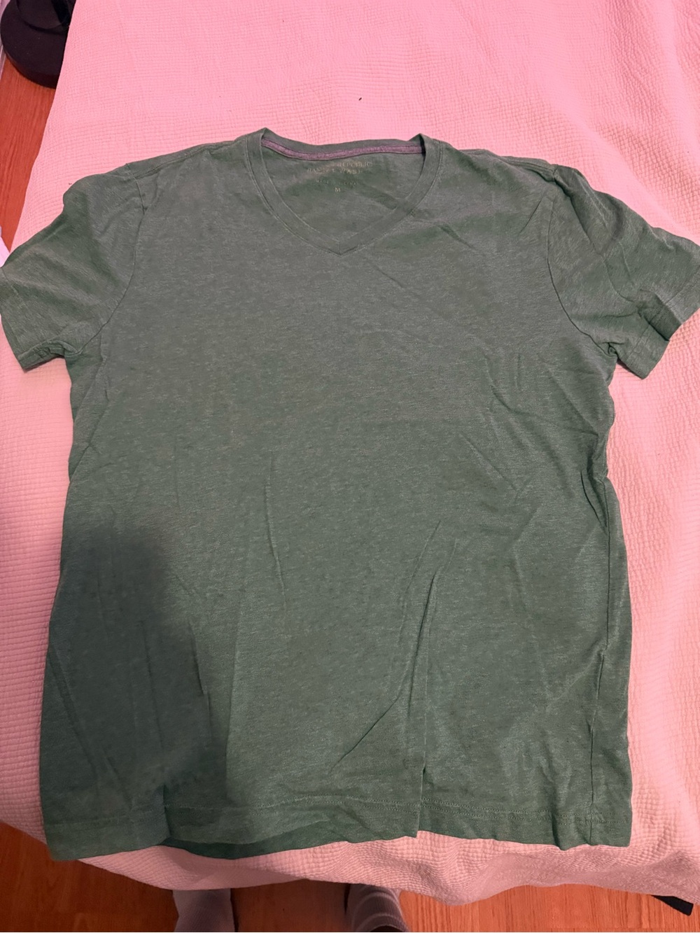 J. Crew Men's Short Sleeve V-Neck Tee in Heathered Green